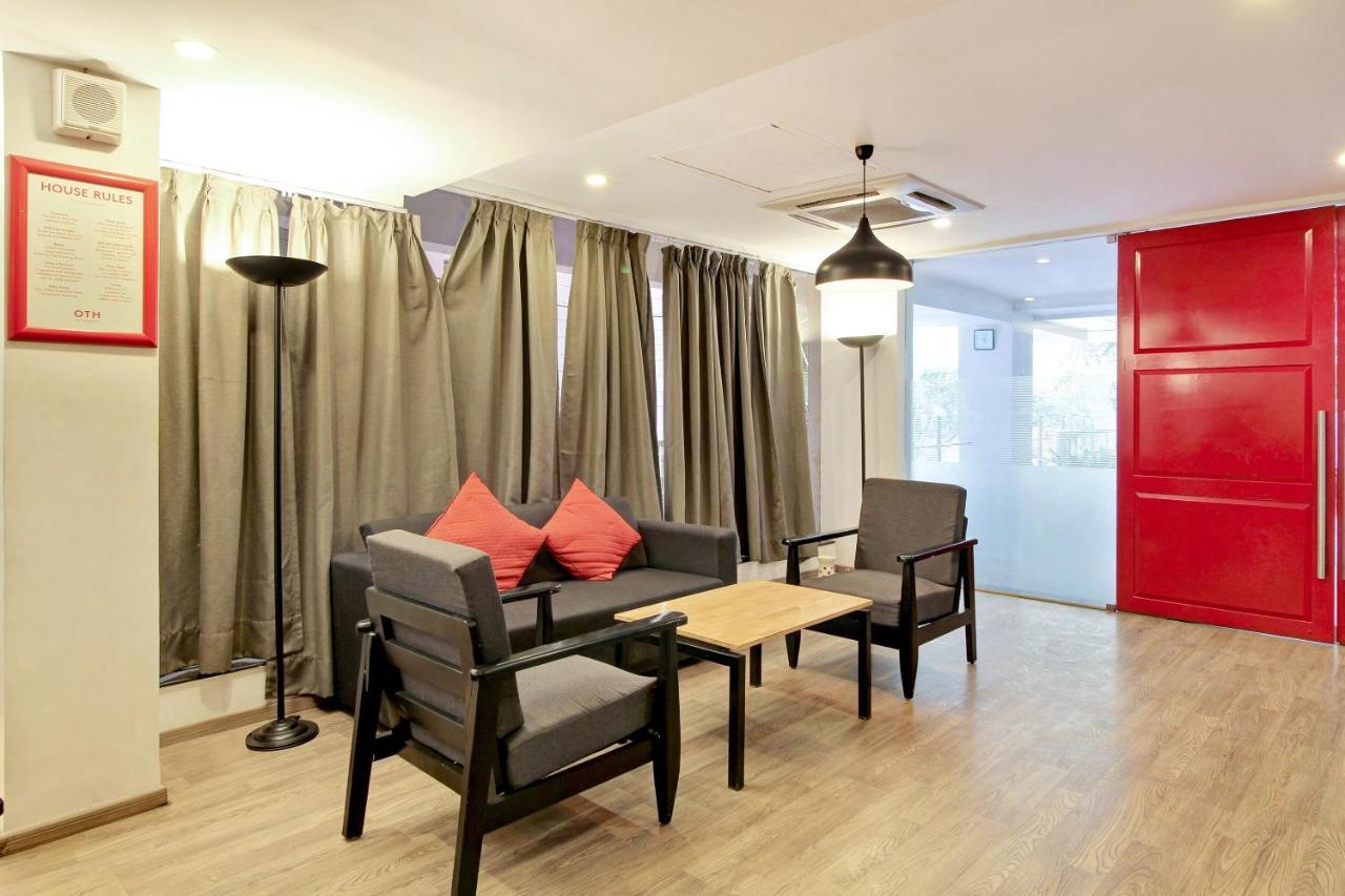 Oyo Townhouse 9 Hitech City Hyderabad Exterior photo
